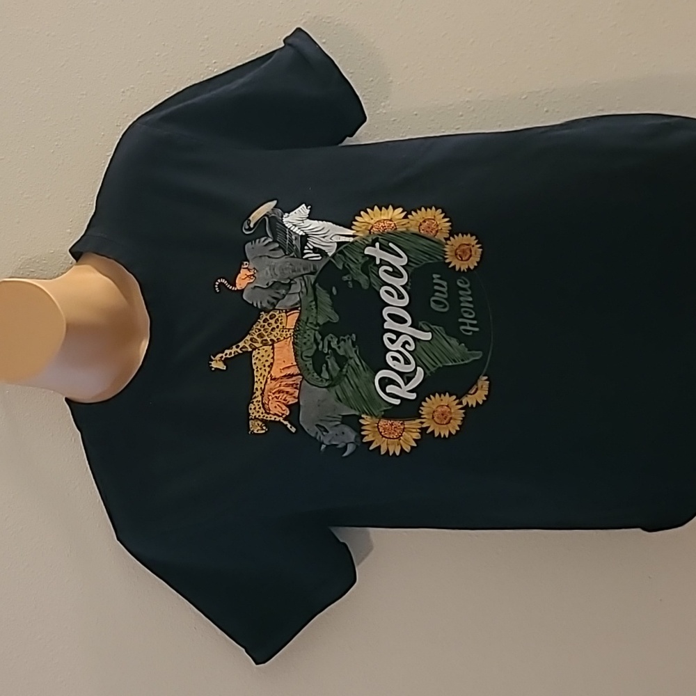 Ladie's black t-shirt "Respect Our Home" size medium